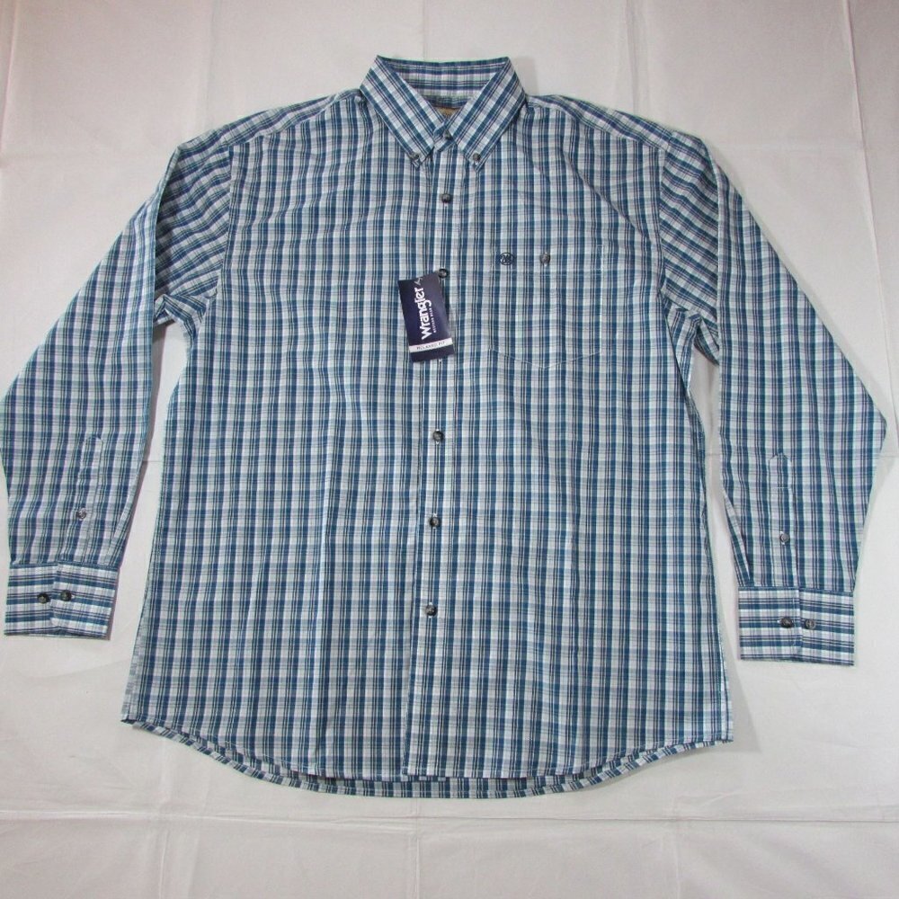 Wrangler Men's Long Sleeve Relaxed Fit Plaid Button Shirt - Navy/Turquoise